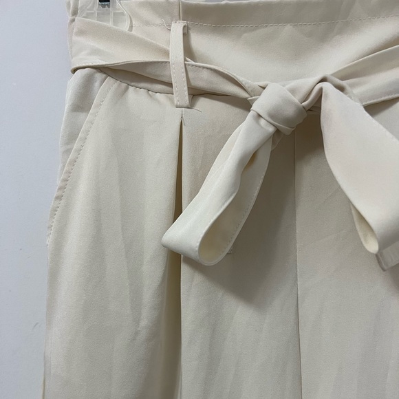 Chic pant - Picture 2 of 3